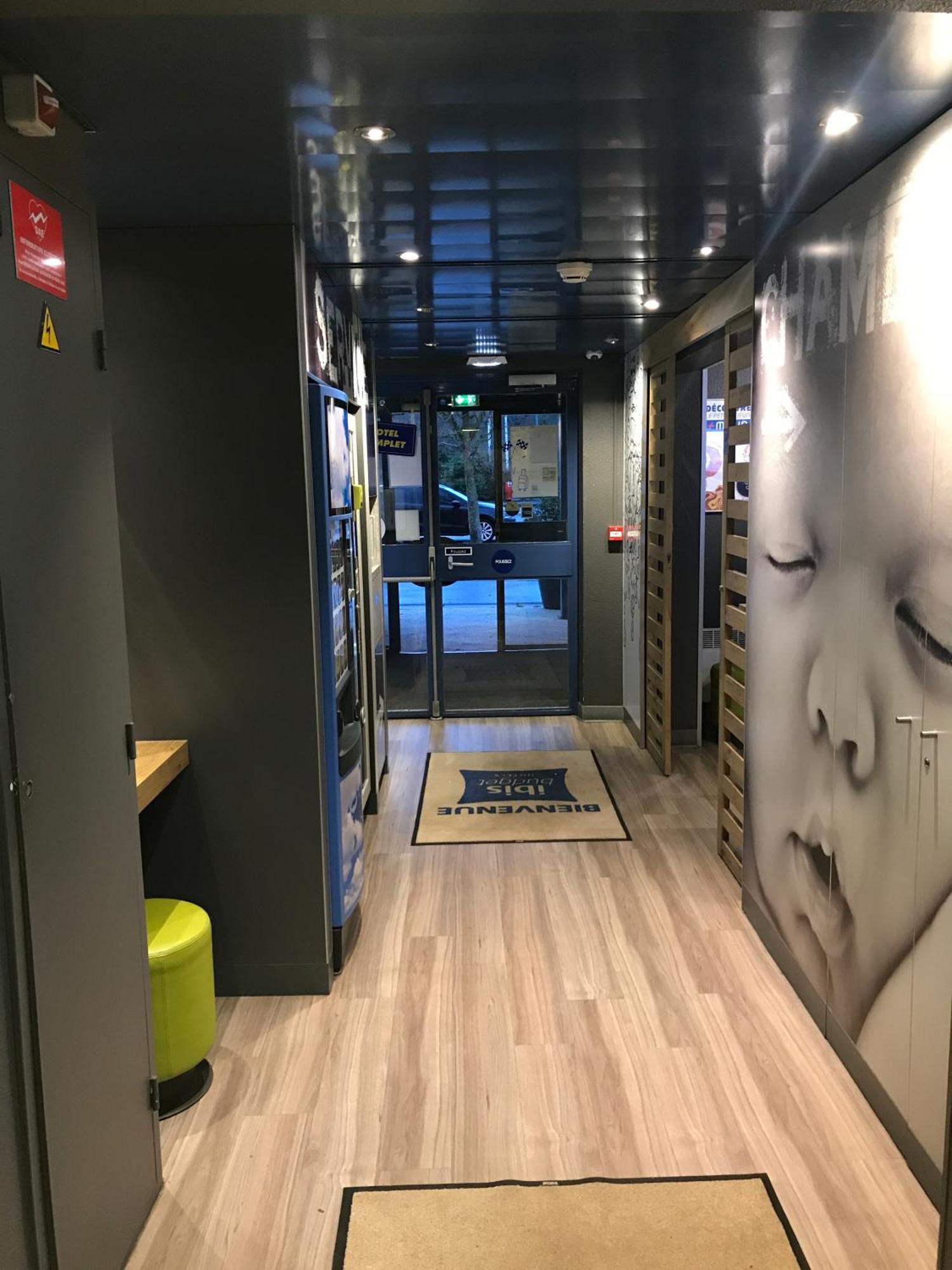 Ibis Budget L'Isle Adam Exterior foto