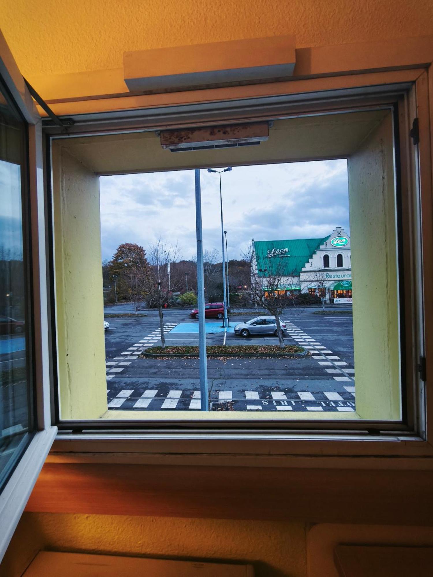 Ibis Budget L'Isle Adam Exterior foto